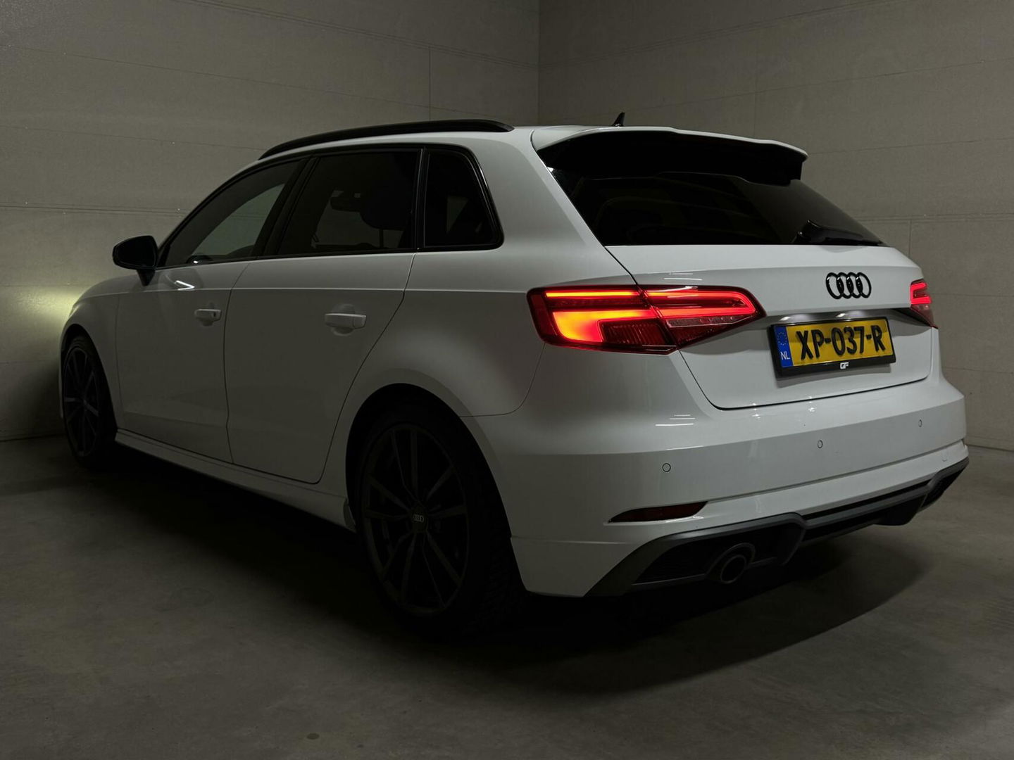 Audi A3 Sportback 30 TFSI 3x S-Line Black Edition Navi NAP