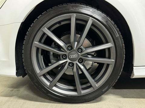 Audi A3 Sportback 30 TFSI 3x S-Line Black Edition Navi NAP