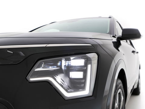 Kia Niro EV DynamicPlusLine 64.8 kWh [ 3-Fase ] (INCL-BTW) Aut. *PANO | HEAD-UP | LEATHER | DIGI-COCKPIT | NAVI-FULLMAP | DAB | ADAPT.CRUISE | CAMERA | COMFORT-SEATS | KEYLESS | DIGI-COCKPIT | SHIFT-PADDLES | HEATED-SEATS | CARPLAY | LANE-