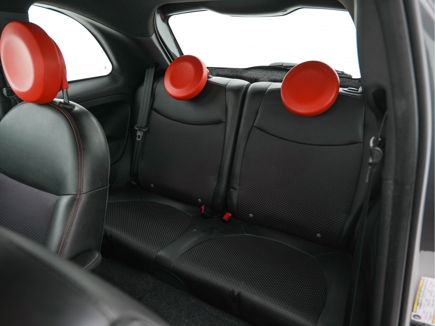 Fiat 500 E 24kwh Aut. *FULL-LEATHER | SPORT-SEATS | DIGI-COCKPIT | SIRIUS-RADIO | CRUISE | HEATED-SEATS | ECC | PDC | 15''ALU*