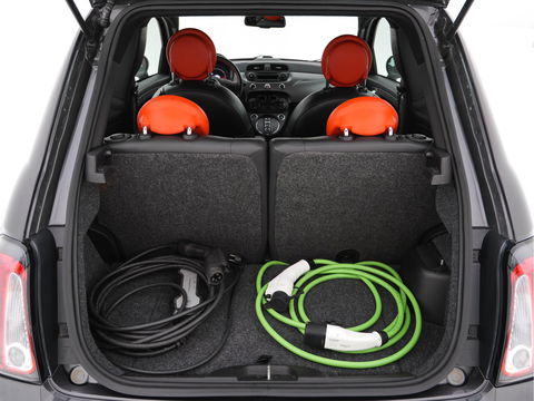 Fiat 500 E 24kwh Aut. *FULL-LEATHER | SPORT-SEATS | DIGI-COCKPIT | SIRIUS-RADIO | CRUISE | HEATED-SEATS | ECC | PDC | 15''ALU*