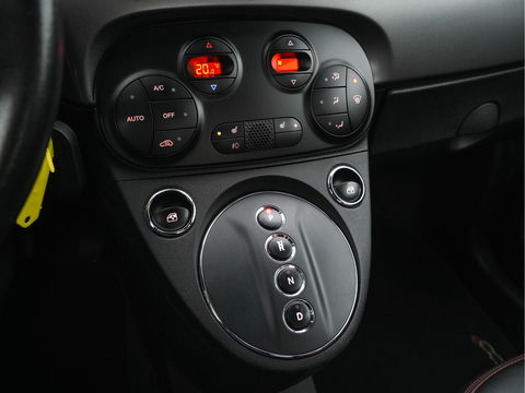 Fiat 500 E 24kwh Aut. *FULL-LEATHER | SPORT-SEATS | DIGI-COCKPIT | SIRIUS-RADIO | CRUISE | HEATED-SEATS | ECC | PDC | 15''ALU*