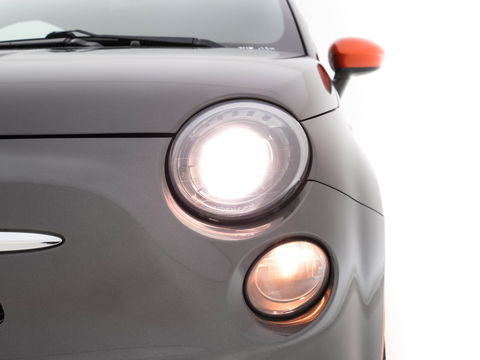 Fiat 500 E 24kwh Aut. *FULL-LEATHER | SPORT-SEATS | DIGI-COCKPIT | SIRIUS-RADIO | CRUISE | HEATED-SEATS | ECC | PDC | 15''ALU*