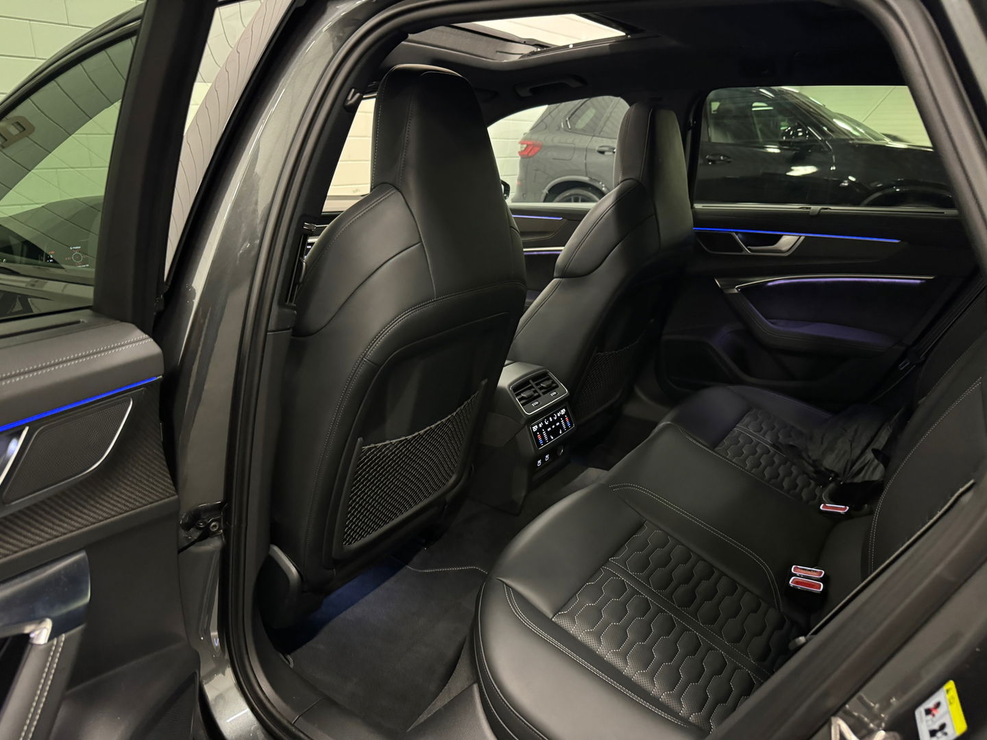 Audi RS6 TFSI quattro Pano|Dynamic+|Ceramic|ABT|700PK|HuD