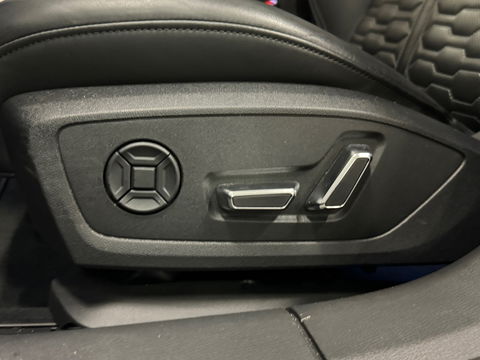 Audi RS6 TFSI quattro Pano|Dynamic+|Ceramic|ABT|700PK|HuD