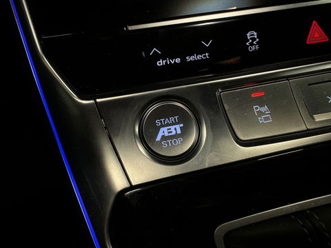 Audi RS6 TFSI quattro Pano|Dynamic+|Ceramic|ABT|700PK|HuD