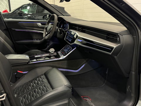 Audi RS6 TFSI quattro Pano|Dynamic+|Ceramic|ABT|700PK|HuD
