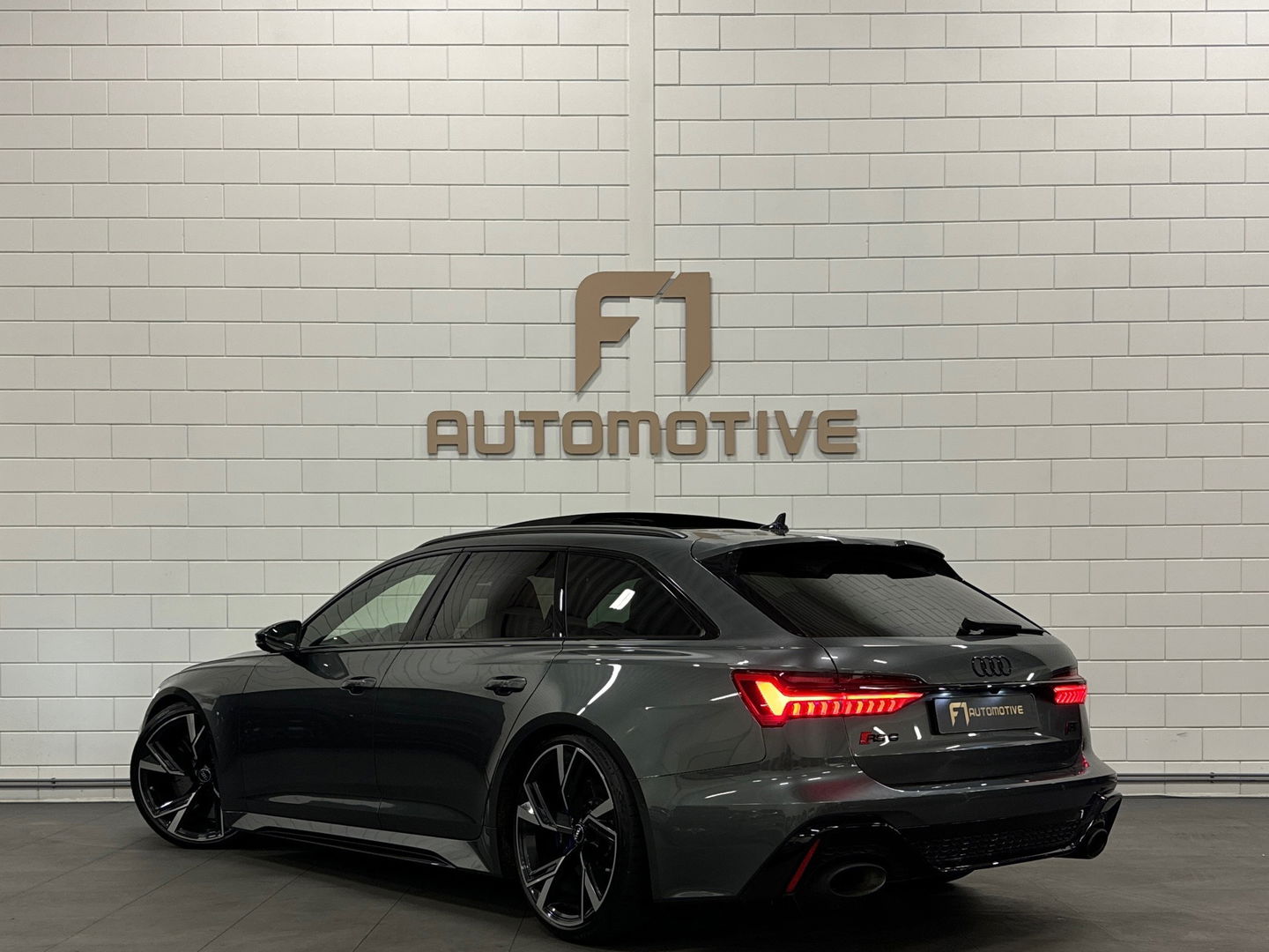 Audi RS6 TFSI quattro Pano|Dynamic+|Ceramic|ABT|700PK|HuD
