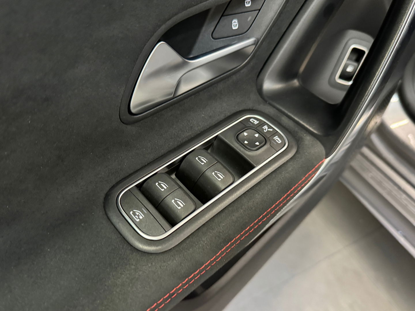 Mercedes-Benz CLA-Klasse 250 e AMG Pano|Keyles|Sfeer|45s|BTW