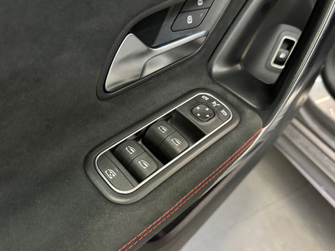 Mercedes-Benz CLA-Klasse 250 e AMG Pano|Keyles|Sfeer|45s|BTW