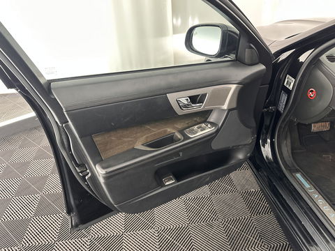 Jaguar XF 3.0D S 275 Pace 75 Anniversary Aut. *PANO | FULL-LEATHER | BI-XENON | BLINDSPOT | NAVI-FULLMAP | SPORT-SEATS  | ECC | SHIFT-PADDLES | KEYLESS | PDC | MEMORY-PACK | CRUISE | 20''ALU*