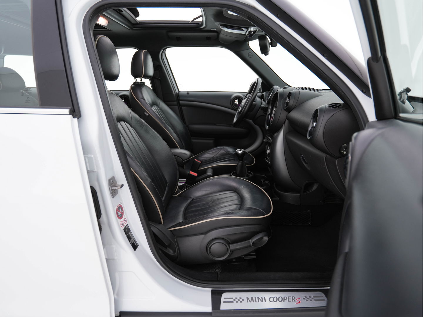 MINI Countryman 2.0 Cooper SD ALL4 Pepper *PANO | FULL-LEATHER | BI-XENON | NAVI-FULLMAP | SPORT-SEATS | ECC | HEATED-SEATS | PDC | CRUISE | TOWBAR | 17''ALU*
