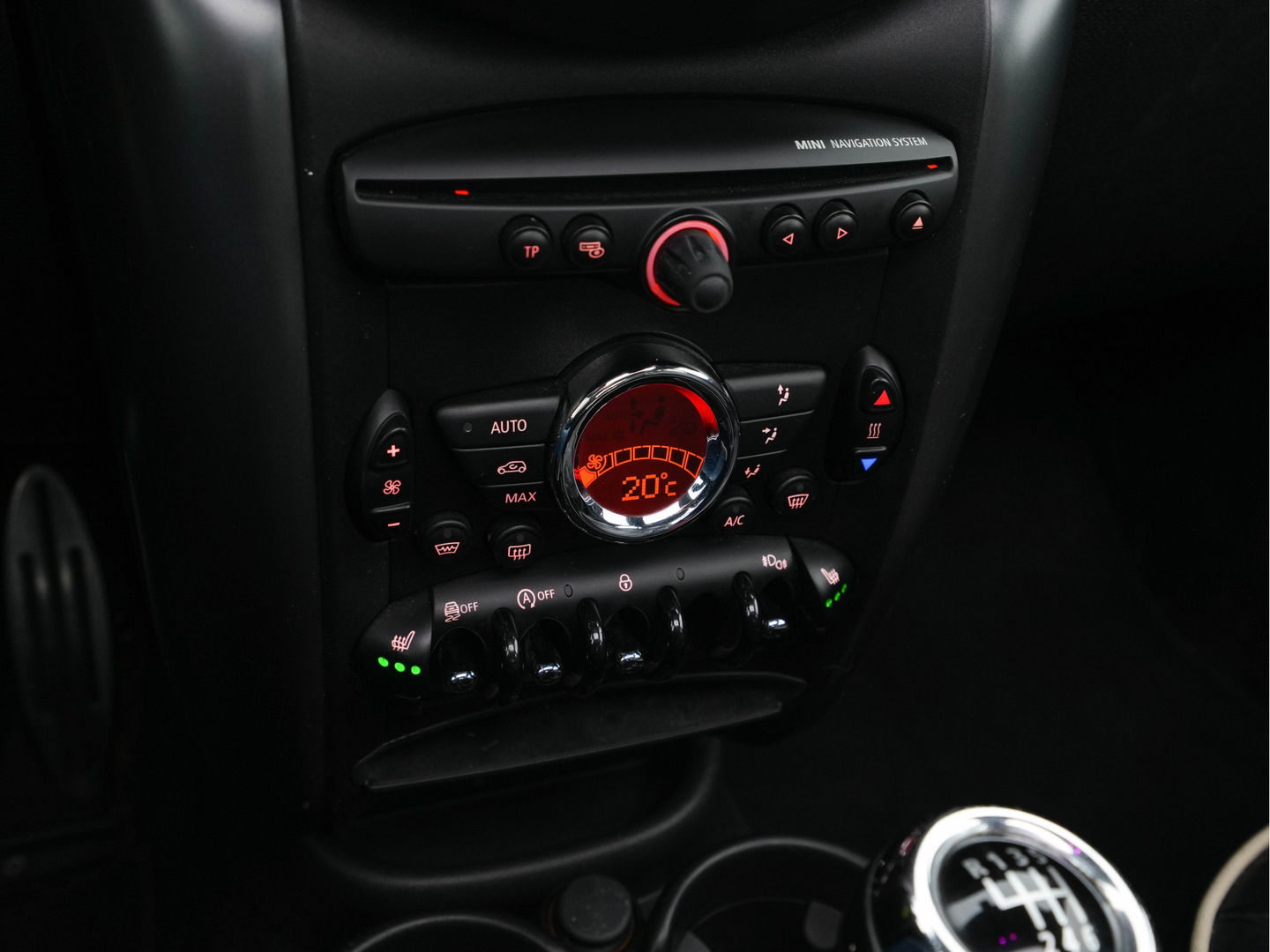 MINI Countryman 2.0 Cooper SD ALL4 Pepper *PANO | FULL-LEATHER | BI-XENON | NAVI-FULLMAP | SPORT-SEATS | ECC | HEATED-SEATS | PDC | CRUISE | TOWBAR | 17''ALU*