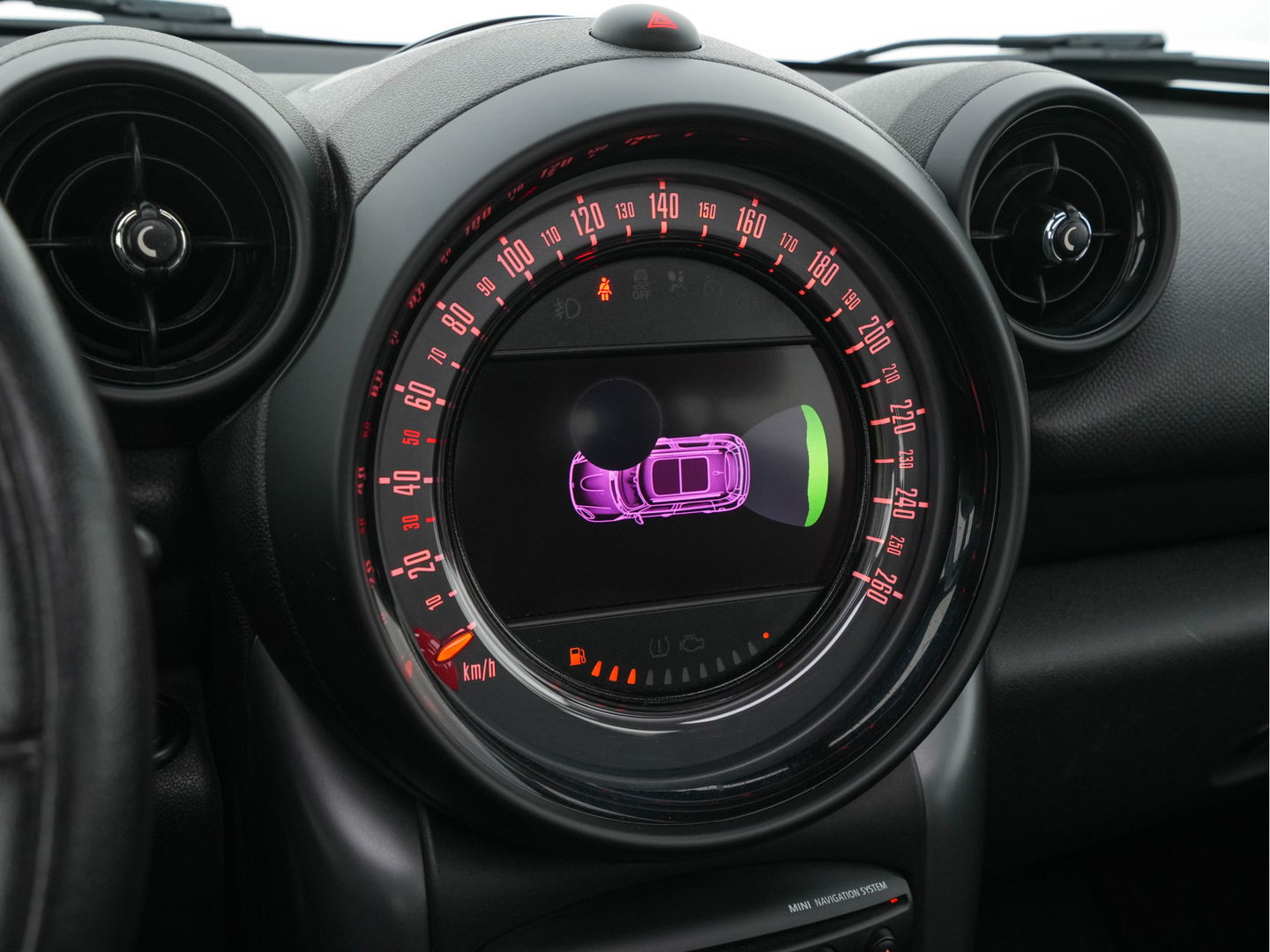 MINI Countryman 2.0 Cooper SD ALL4 Pepper *PANO | FULL-LEATHER | BI-XENON | NAVI-FULLMAP | SPORT-SEATS | ECC | HEATED-SEATS | PDC | CRUISE | TOWBAR | 17''ALU*