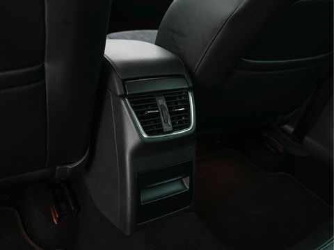 Škoda Octavia 1.0 TSI Greentech Style Business Aut. *FULL-LED | LEATHER-ALCANTARA | NAVI-FULLMAP | CANTON-AUDIO | KEYLESS | DAB | COMFORT-SEATS | ECC | HEATED-SEATS | PARKPILOT | SHIFT-PADDLES | CRUISE | 18"ALU*