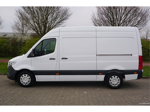 Mercedes-Benz Sprinter 317CDI Pro L2H2 BPM VRIJ!! 10.25" Mbux, Gev. Stoel, 3.5T Trekhaak, LED 2x Schuifdeur!! NR. 357