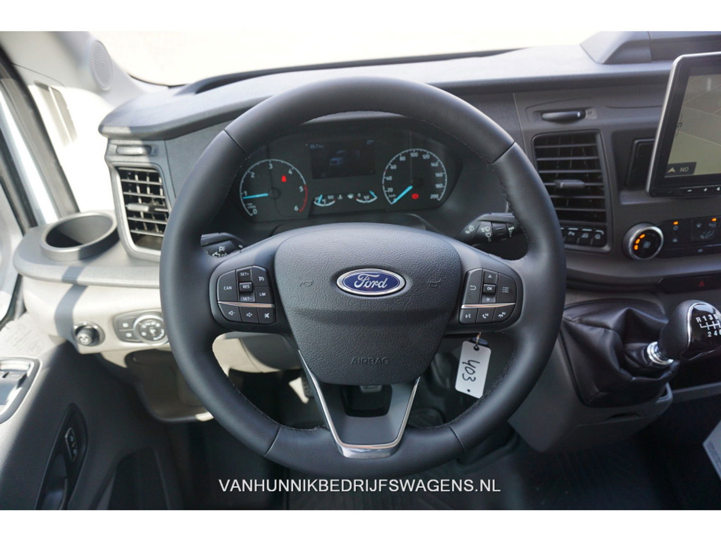Ford Transit 350M 130PK L2H2 BPM VRIJ!! Airco, Navi, Camera, Trekhaak!! NR. B01*