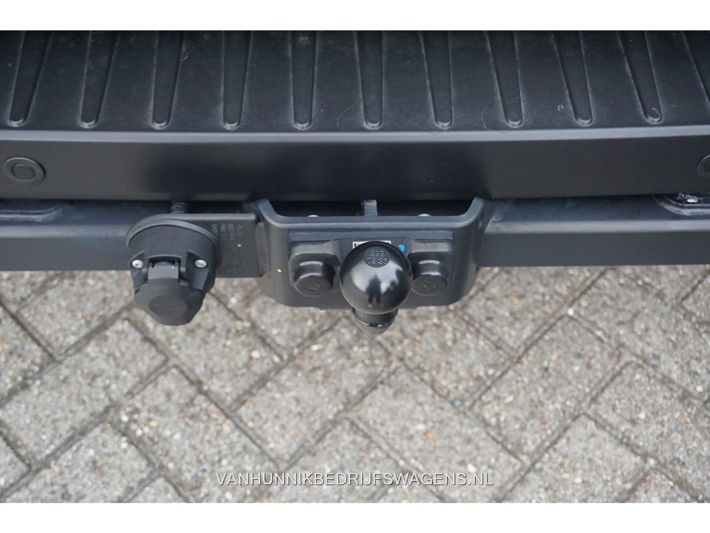 Ford Transit 350M 130PK L2H2 BPM VRIJ!! Airco, Navi, Camera, Trekhaak!! NR. B01*