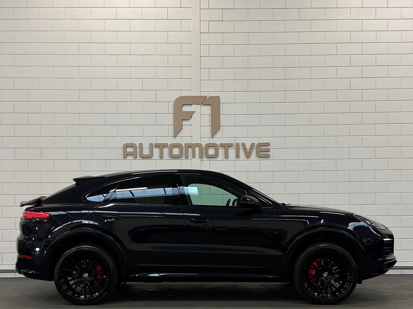 Porsche Cayenne Coupé 3.0 E-Hybrid Pano|Sportdesign|BOSE|VOL