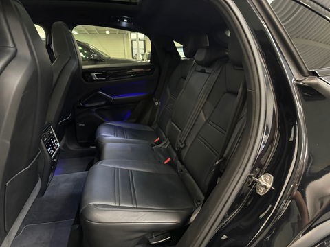 Porsche Cayenne Coupé 3.0 E-Hybrid Pano|Sportdesign|BOSE|VOL