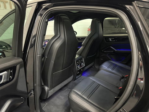 Porsche Cayenne Coupé 3.0 E-Hybrid Pano|Sportdesign|BOSE|VOL