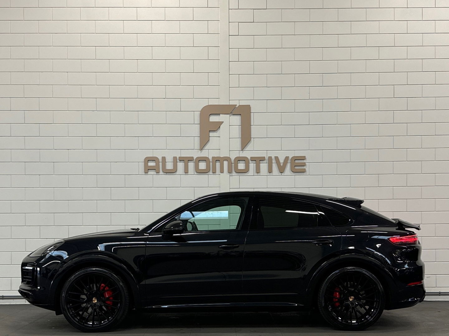 Porsche Cayenne Coupé 3.0 E-Hybrid Pano|Sportdesign|BOSE|VOL