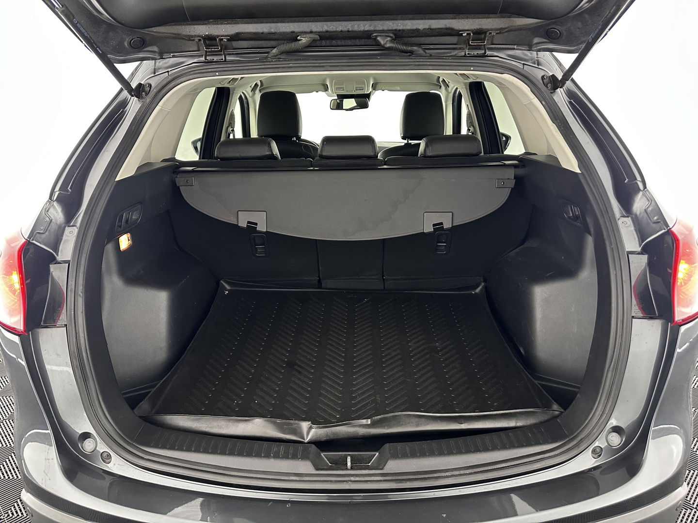 Mazda CX-5 2.2D Skylease+ 2WD *FULL-LEATHER | NAVI-FULLMAP | CAMERA | ECC | PDC | CRUISE | LANE-ASSIST | SPORT-SEATS | 17"ALU*