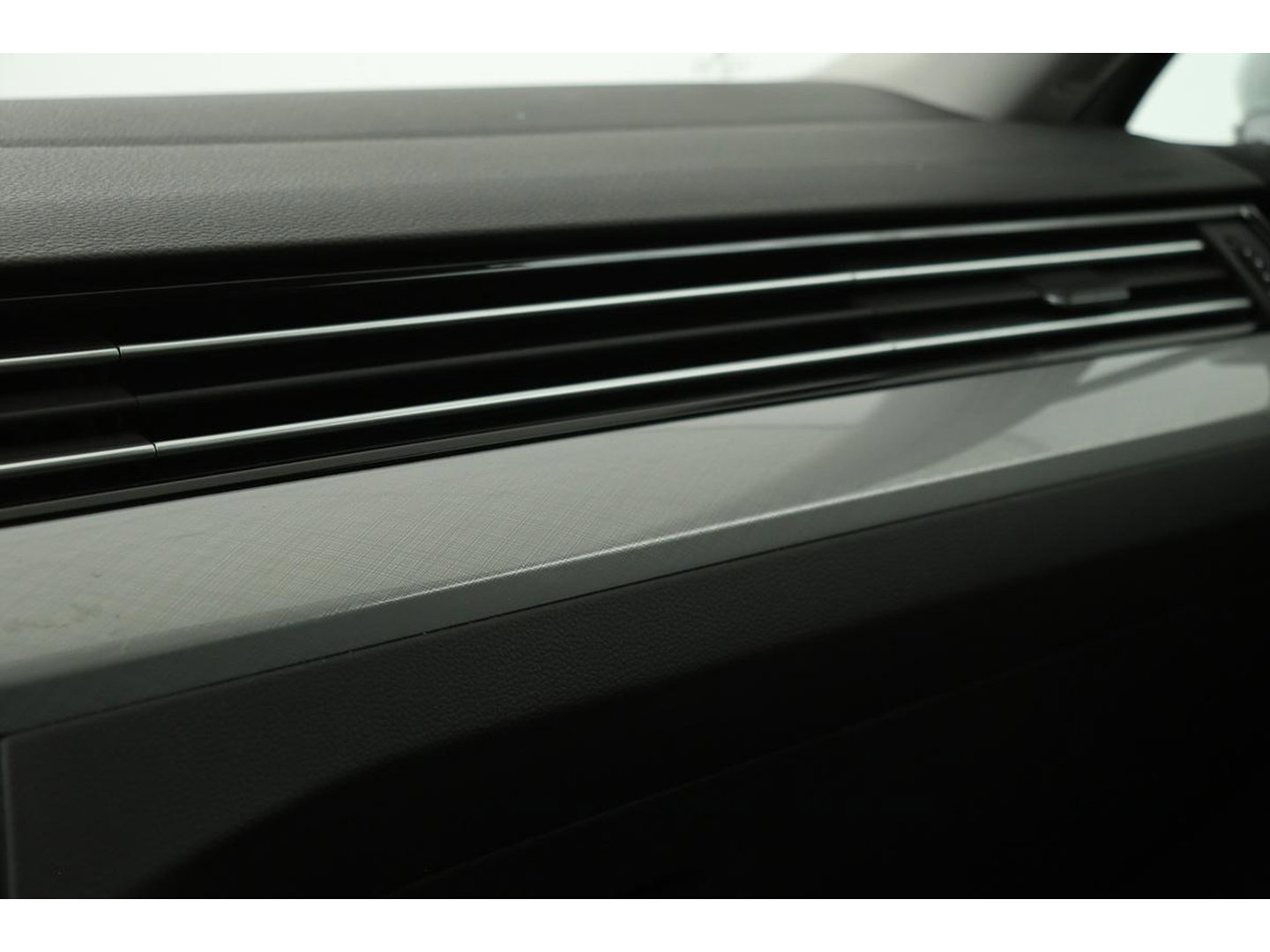 Volkswagen Passat 1.4 TSI PHEV GTE | Trekhaak | Stoelverwarming | Camera | Massage | Carplay | Adaptive cruise | Side Assist | Matrix LED | Park Assist | Navigatie | Virtual Cockpit