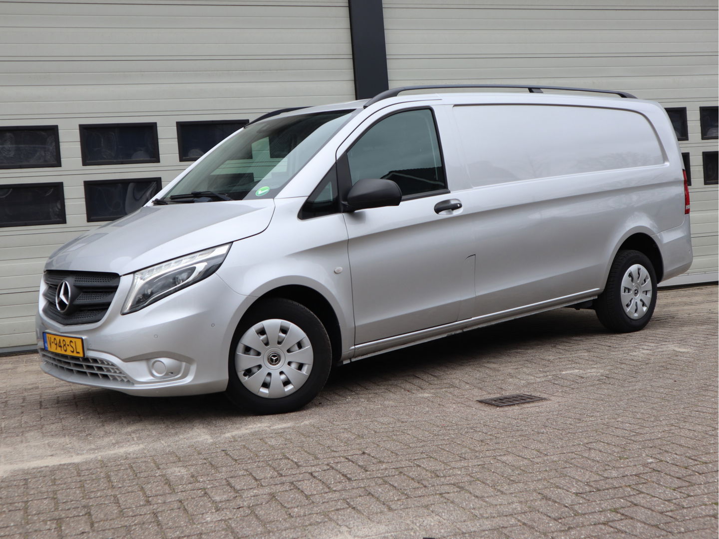 Mercedes-Benz Vito 116 CDI Automaat Euro 6 - L3 Extra Lang - LED - Navi - Cruise - Clima - Camera