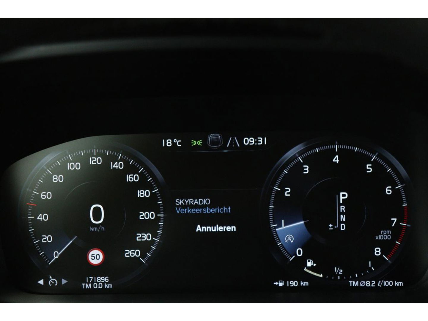 Volvo V60 2.0 T4 Inscription | Leder | Stoelverwarming | Carplay | Camera | Memory | Navigatie | Full LED | Dodehoek detectie | Verwarmde voorruit