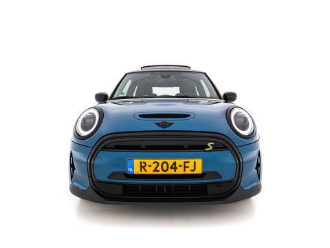 MINI Mini Electric Classic Premium Plus-Pack 33 kWh [ 3-Fase ] (INCL-BTW) Aut. *PANO | FULL-LEATHER | FULL-LED | HARMAN/KARDON-AUDIO | KEYLESS | CAMERA | SPORT-SEATS | NAVI-FULLMAP  | ECC | AMBIENT-LIGHT | DAB | DIGI-COCKPIT | PDC | 17"ALU*