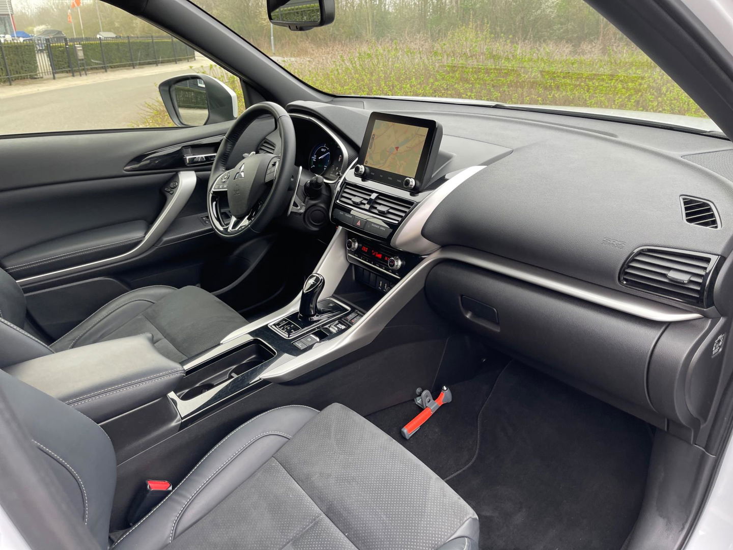 Mitsubishi Eclipse Cross 2.4 PHEV Plug-in Hybride Intense+ Navigatie Camera Trekhaak