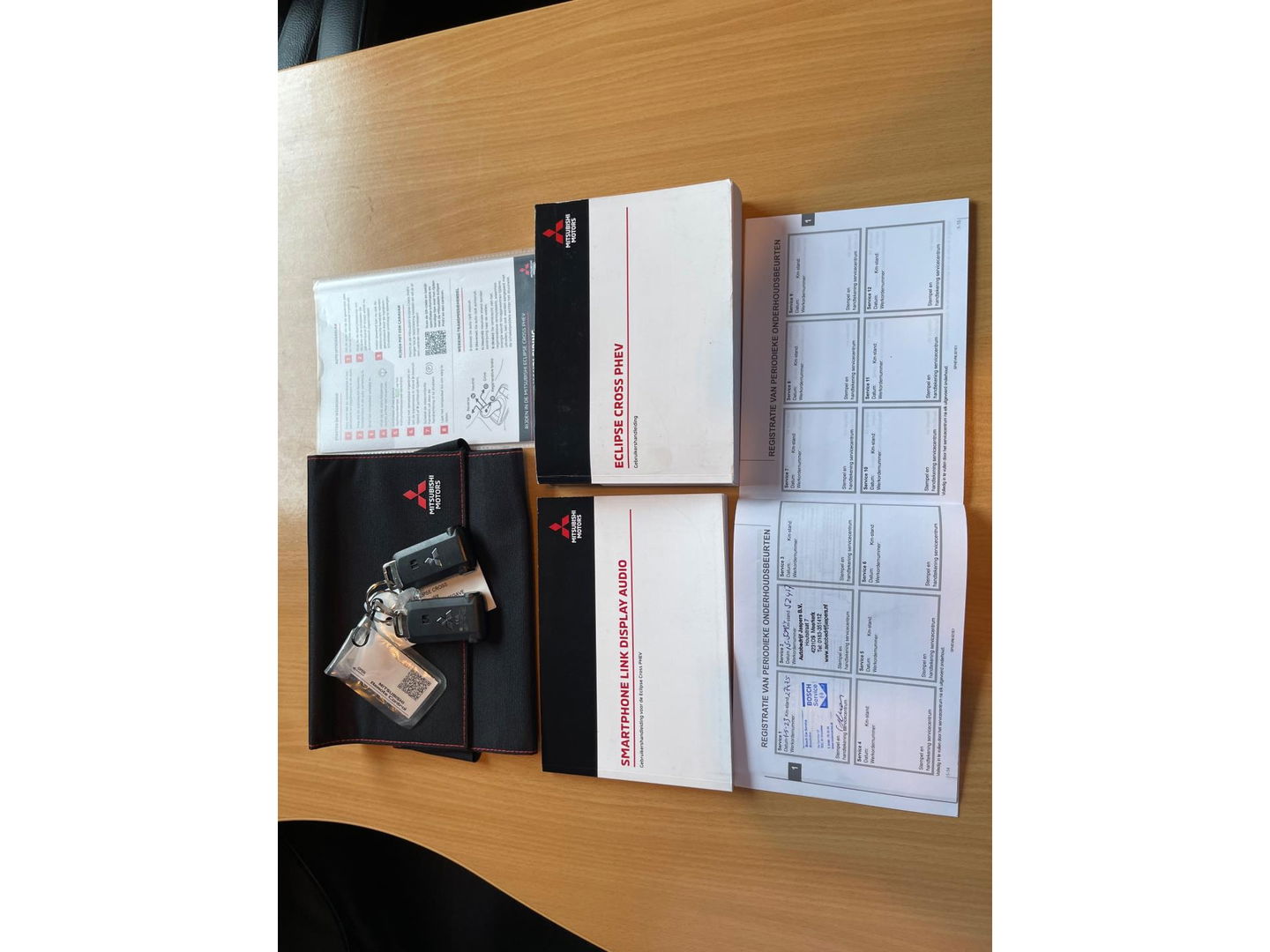 Mitsubishi Eclipse Cross 2.4 PHEV Plug-in Hybride Intense+ Navigatie Camera Trekhaak