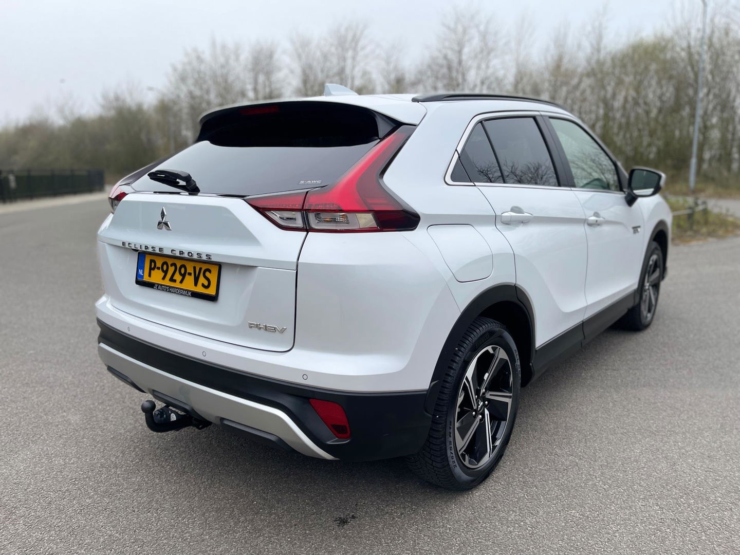 Mitsubishi Eclipse Cross 2.4 PHEV Plug-in Hybride Intense+ Navigatie Camera Trekhaak