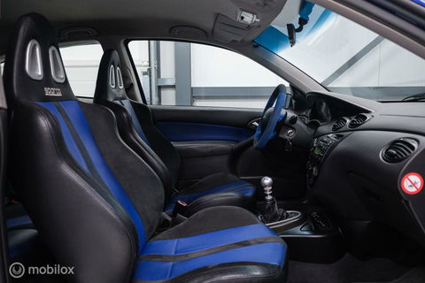 Ford Focus 2.0-16V RS Turbo MK1 | NR. 4160 | NAP | Uniek! | Cosworth | Brembo | OZ |