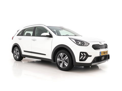 Kia Niro 1.6 GDi Hybrid DynamicLine (INCL-BTW) Aut. *NAVI-FULLMAP | KEYLESS | ADAPTIVE-CRUISE | 1/2-LEATHER | CAMERA | ECC | PDC | LANE-ASSIST | COMFORT-SEATS | SHIFT-PADDLES | CARPLAY | TOWBAR | 16"ALU*