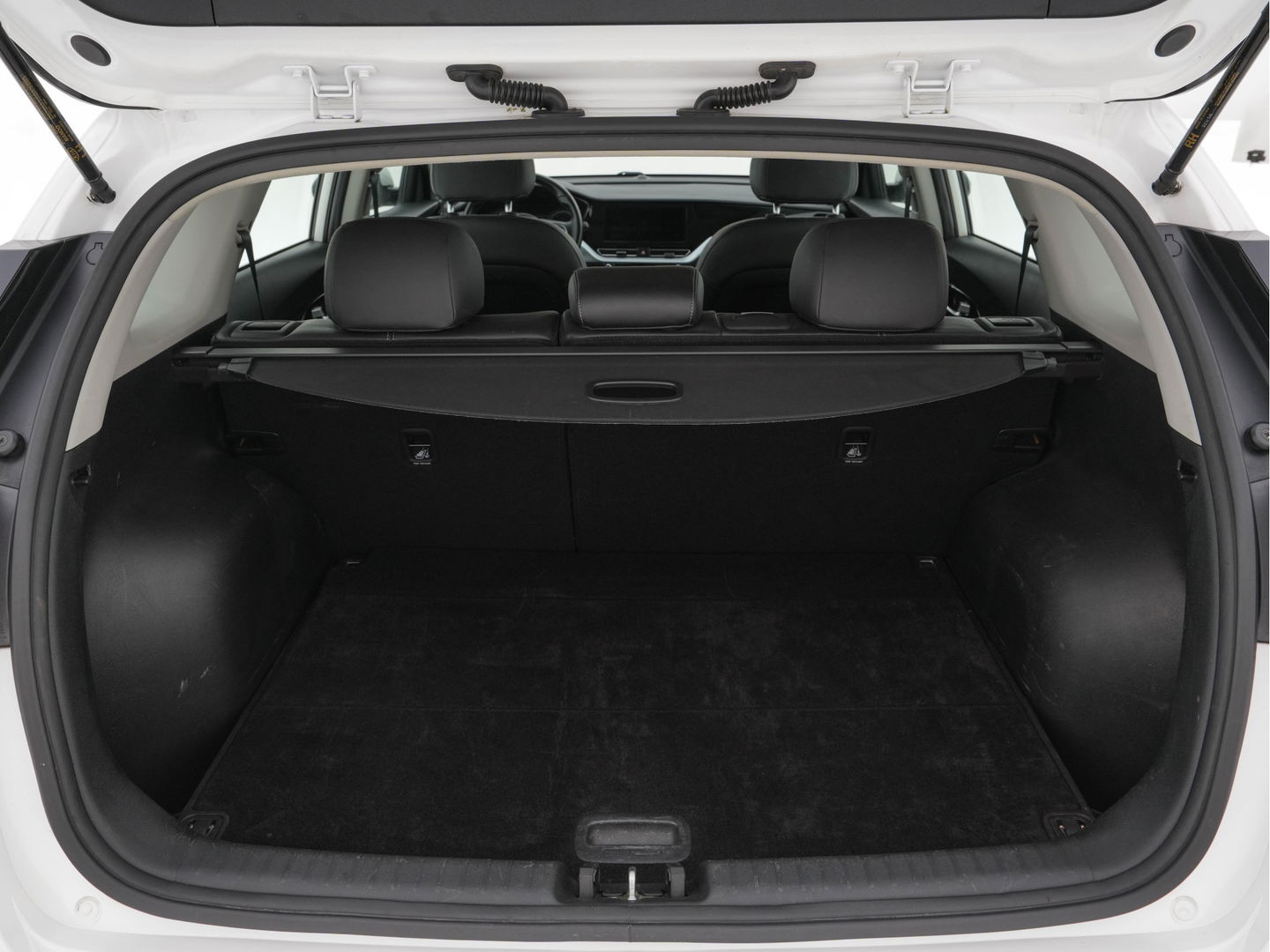 Kia Niro 1.6 GDi Hybrid DynamicLine (INCL-BTW) Aut. *NAVI-FULLMAP | KEYLESS | ADAPTIVE-CRUISE | 1/2-LEATHER | CAMERA | ECC | PDC | LANE-ASSIST | COMFORT-SEATS  | SHIFT-PADDLES | CARPLAY | TOWBAR | 16"ALU*