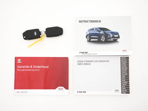 Kia Niro 1.6 GDi Hybrid DynamicLine (INCL-BTW) Aut. *NAVI-FULLMAP | KEYLESS | ADAPTIVE-CRUISE | 1/2-LEATHER | CAMERA | ECC | PDC | LANE-ASSIST | COMFORT-SEATS  | SHIFT-PADDLES | CARPLAY | TOWBAR | 16"ALU*
