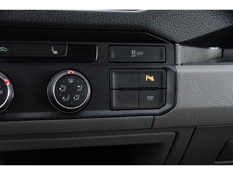 MAN TGE 35 2.0 L3H2 Black & White Edition Adaptieve Cruise, Camera, Carplay, 177PK, LED, Sensoren, Trekhaak, Stoelverwarming, UNIEK!