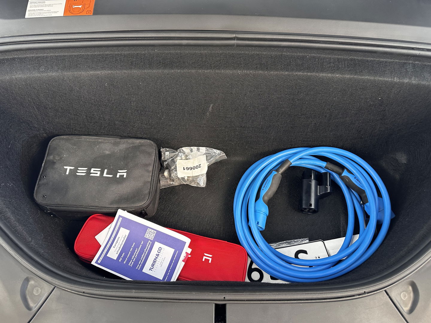 Tesla Model X 100D AWD [ 6-pers ] [ 3-Fase ] Aut. *PANO | AUTO-PILOT | TOWBAR | AIR-SUSPENSION | FULL-LED | NAPPA-SOFT-LEATHER | KEYLESS | APP.CONNECT | CRUISE | DAB | LANE-ASSIST | DIGI-COCKPIT | SURROUND-VIEW | COMFORT-SEATS | 20"ALU*