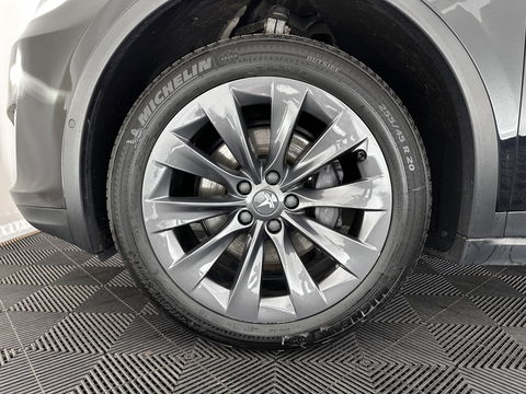 Tesla Model X 100D AWD [ 6-pers ] [ 3-Fase ] Aut. *PANO | AUTO-PILOT | TOWBAR | AIR-SUSPENSION | FULL-LED | NAPPA-SOFT-LEATHER | KEYLESS | APP.CONNECT | CRUISE | DAB | LANE-ASSIST | DIGI-COCKPIT | SURROUND-VIEW | COMFORT-SEATS | 20"ALU*