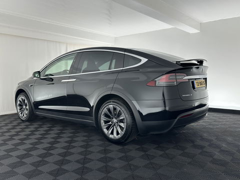 Tesla Model X 100D AWD [ 6-pers ] [ 3-Fase ] Aut. *PANO | AUTO-PILOT | TOWBAR | AIR-SUSPENSION | FULL-LED | NAPPA-SOFT-LEATHER | KEYLESS | APP.CONNECT | CRUISE | DAB | LANE-ASSIST | DIGI-COCKPIT | SURROUND-VIEW | COMFORT-SEATS | 20"ALU*
