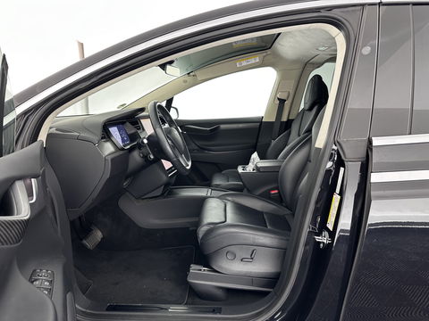 Tesla Model X 100D AWD [ 6-pers ] [ 3-Fase ] Aut. *PANO | AUTO-PILOT | TOWBAR | AIR-SUSPENSION | FULL-LED | NAPPA-SOFT-LEATHER | KEYLESS | APP.CONNECT | CRUISE | DAB | LANE-ASSIST | DIGI-COCKPIT | SURROUND-VIEW | COMFORT-SEATS | 20"ALU*