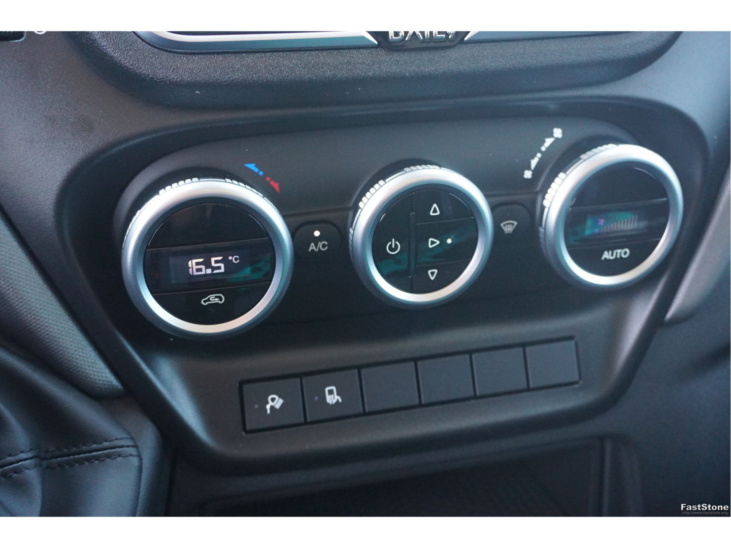 Iveco Daily 35S18 3.0 L4H2 Hi-Matic BPM VRIJ!! Clima, ACC, Navi, Cam, LM Velg Trekhaak!! NR. 551
