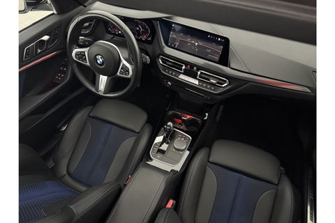 BMW 1-serie 118i M-Sport 141PK  Pano Carplay Sfeer Virtual LED Clima Camera Cruise Navi Memory-Seat PDC 17"LMV
