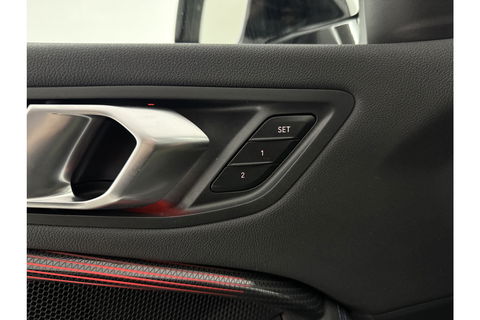 BMW 1-serie 118i M-Sport 141PK  Pano Carplay Sfeer Virtual LED Clima Camera Cruise Navi Memory-Seat PDC 17"LMV