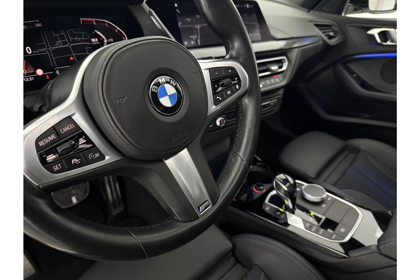 BMW 1-serie 118i M-Sport 141PK  Pano Carplay Sfeer Virtual LED Clima Camera Cruise Navi Memory-Seat PDC 17"LMV
