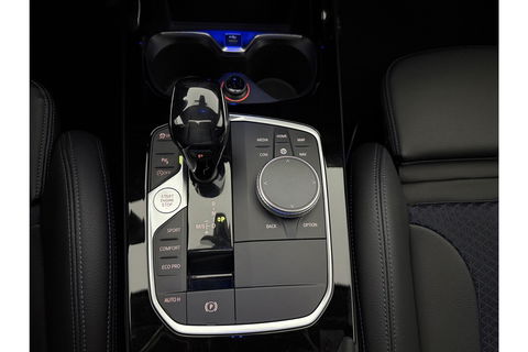 BMW 1-serie 118i M-Sport 141PK  Pano Carplay Sfeer Virtual LED Clima Camera Cruise Navi Memory-Seat PDC 17"LMV