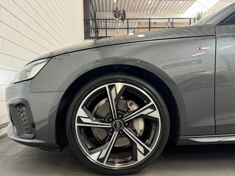 Audi A4 Avant 40 TFSI 3X S-Line|Pano|RS Seat|Keyl|B&O|Headup
