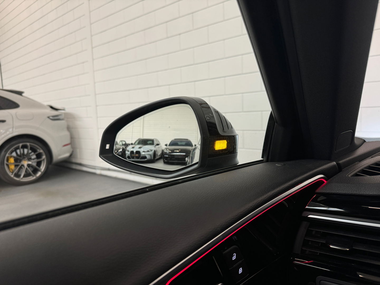 Audi A4 Avant 40 TFSI 3X S-Line|Pano|RS Seat|Keyl|B&O|Headup